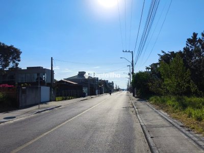 Casa para alugar com 96m², 2 quartos, 1 suíte, 1 vaga no bairro Campeche em Florianópolis - Foto 25