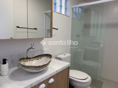 Casa à venda com 200m², 3 quartos, 1 suíte, 5 vagas no bairro Campeche em Florianópolis - Foto 24