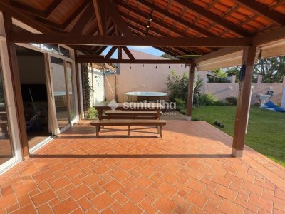 Casa à venda com 200m², 3 quartos, 1 suíte, 5 vagas no bairro Campeche em Florianópolis - Foto 28
