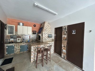 Casa à venda com 200m², 4 quartos, 2 suítes, 3 vagas no bairro Campeche em Florianópolis - Foto 9