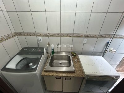 Casa à venda com 200m², 4 quartos, 2 suítes, 3 vagas no bairro Campeche em Florianópolis - Foto 20