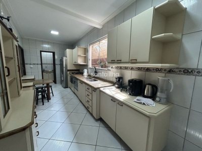Casa à venda com 200m², 4 quartos, 2 suítes, 3 vagas no bairro Campeche em Florianópolis - Foto 21
