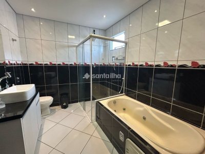 Casa à venda com 200m², 4 quartos, 2 suítes, 3 vagas no bairro Campeche em Florianópolis - Foto 30