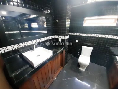 Casa à venda com 300m², 4 quartos, 1 suíte, 4 vagas no bairro Rio Tavares em Florianópolis - Foto 15