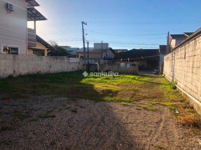 Terreno à venda com 1m², 1 vaga no bairro Carianos em Florianópolis - Foto 3