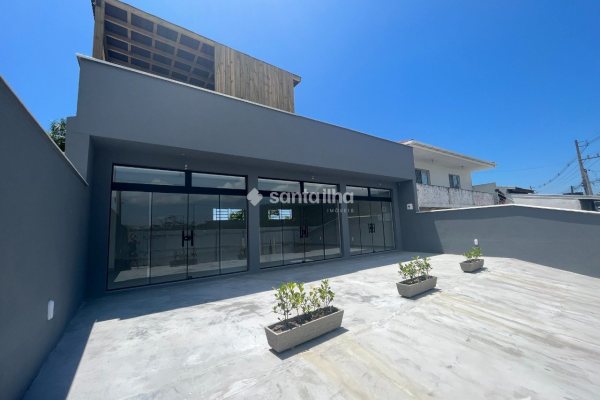 Loja para alugar com 80m², 3 vagas no bairro Campeche em Florianópolis
