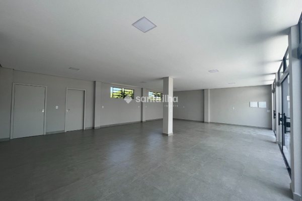 Loja para alugar com 80m², 3 vagas no bairro Campeche em Florianópolis
