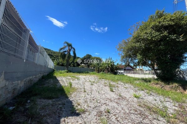 Terreno Comercial para alugar com 664m² no bairro Rio Tavares em Florianópolis