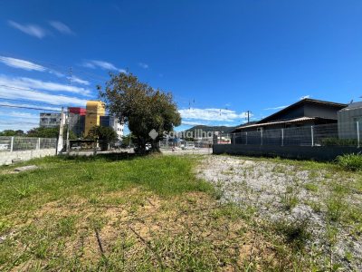 Terreno Comercial para alugar com 664m² no bairro Rio Tavares em Florianópolis - Foto 12