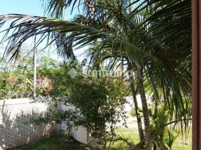 Casa à venda com 350m², 4 quartos, 3 suítes, 4 vagas no bairro Campeche em Florianópolis - Foto 24