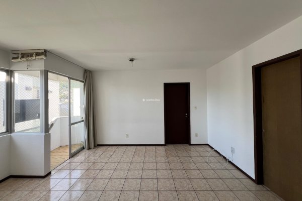 Apartamento à venda com 91m², 3 quartos, 1 suíte, 1 vaga no bairro Carvoeira em Florianópolis