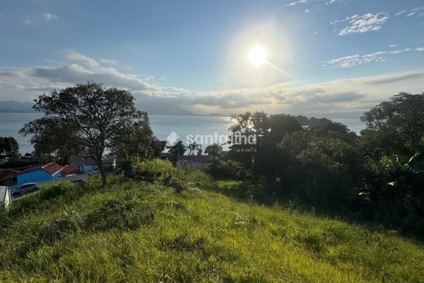 Terreno à venda com 1.862m² no bairro Tapera em Florianópolis