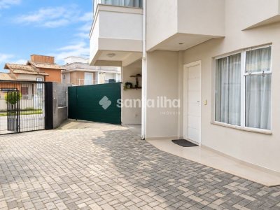 Casa à venda com 127m², 2 quartos, 2 suítes, 1 vaga no bairro Campeche em Florianópolis - Foto 3
