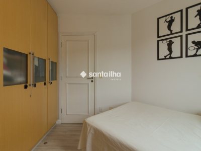 Apartamento à venda com 147m², 4 quartos, 1 suíte, 2 vagas no bairro Centro em Florianópolis - Foto 33