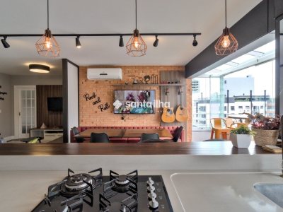 Apartamento à venda com 147m², 4 quartos, 1 suíte, 2 vagas no bairro Centro em Florianópolis - Foto 12