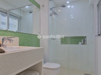 Apartamento à venda com 180m², 3 quartos, 2 suítes, 3 vagas no bairro Centro em Florianópolis - Foto 12