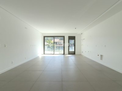 Apartamento à venda com 101m², 2 quartos, 1 suíte, 2 vagas no bairro Morro das Pedras em Florianópolis - Foto 2