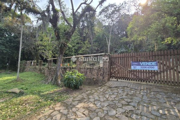 Terreno à venda com 20.000m² no bairro Armação em Florianópolis