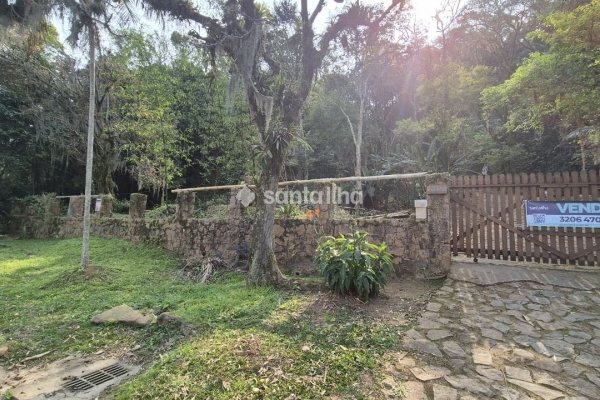 Terreno à venda com 20.000m² no bairro Armação em Florianópolis