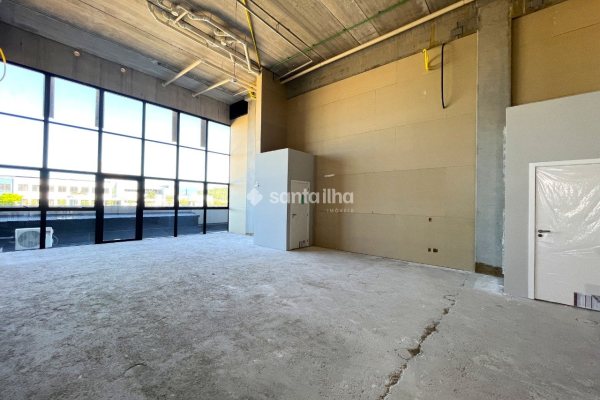 Loja para alugar com 92m², 1 vaga no bairro Campeche em Florianópolis
