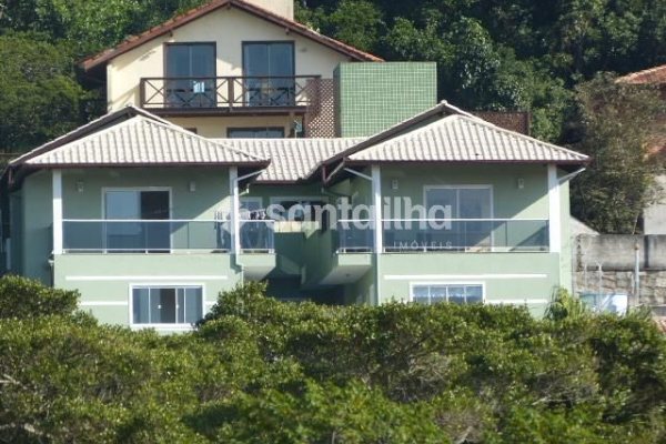 Pousada à venda com 399m², 4 quartos, 7 vagas no bairro Armação em Florianópolis