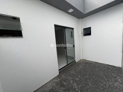 Casa à venda com 68m², 2 quartos, 1 suíte, 1 vaga no bairro Campeche em Florianópolis - Foto 16