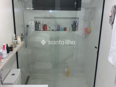 Casa à venda com 194m², 3 quartos, 1 suíte, 2 vagas no bairro Rio Tavares em Florianópolis - Foto 17