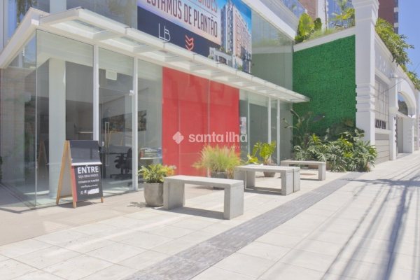 Loja à venda com 77m², 1 vaga no bairro Trindade em Florianópolis