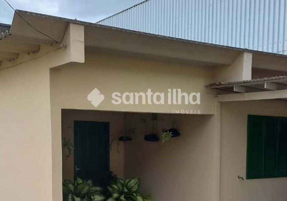 Casa à venda com 115m², 4 quartos, 3 vagas no bairro Costeira do Pirajubaé em Florianópolis - Foto 1