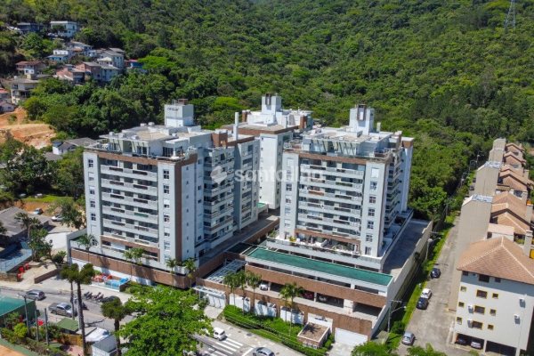 Apartamento à venda com 71m², 2 quartos, 1 suíte, 1 vaga no bairro Saco Grande em Florianópolis