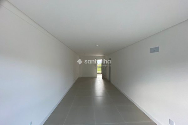 Studio à venda com 32m², 1 quarto, 1 vaga no bairro Portal do Ribeirão em Florianópolis