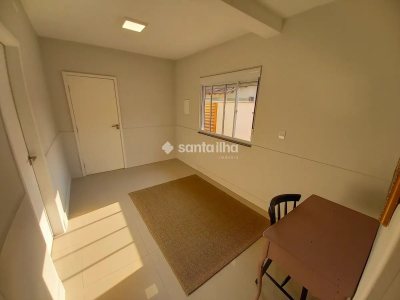 Casa à venda com 140m², 3 quartos, 3 suítes, 3 vagas no bairro Campeche em Florianópolis - Foto 28