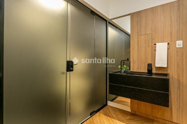 Studio à venda com 20m², 1 quarto no bairro Centro em Florianópolis