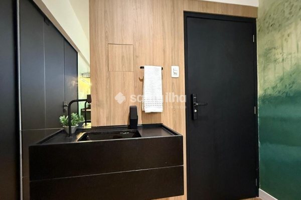 Studio à venda com 20m², 1 quarto no bairro Centro em Florianópolis