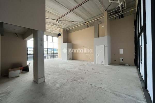 Loja para alugar com 110m², 1 vaga no bairro Campeche em Florianópolis