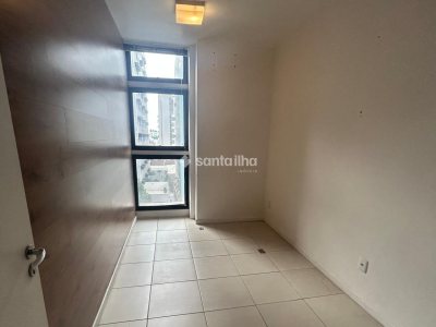 Sala/Conjunto à venda com 32m² no bairro Centro em Florianópolis - Foto 12