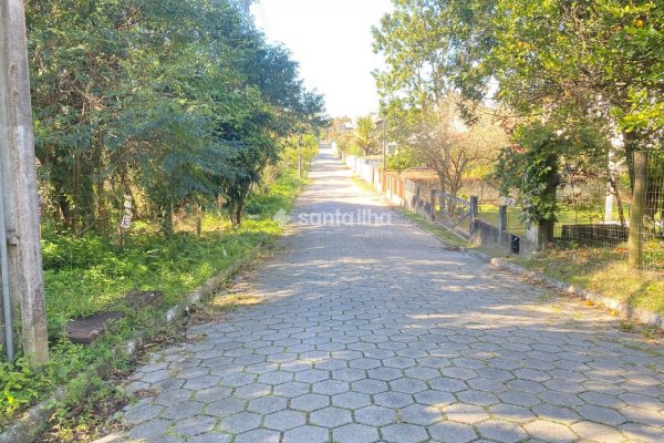 Terreno à venda com 383m² no bairro Pântano do Sul em Florianópolis