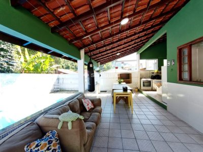 Casa à venda com 230m², 4 quartos, 1 suíte, 2 vagas no bairro Tapera em Florianópolis - Foto 11