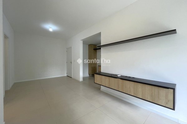 Apartamento para alugar com 72m², 2 quartos, 1 suíte, 2 vagas no bairro Campeche em Florianópolis