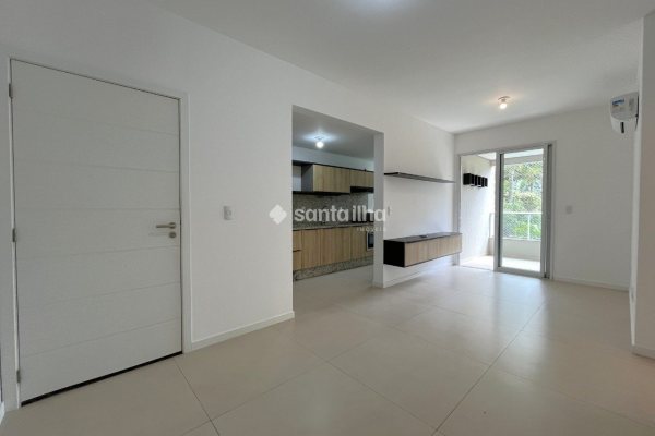 Apartamento para alugar com 72m², 2 quartos, 1 suíte, 2 vagas no bairro Campeche em Florianópolis