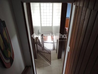 Casa à venda com 200m², 4 quartos, 2 suítes, 1 vaga no bairro Campeche em Florianópolis - Foto 44
