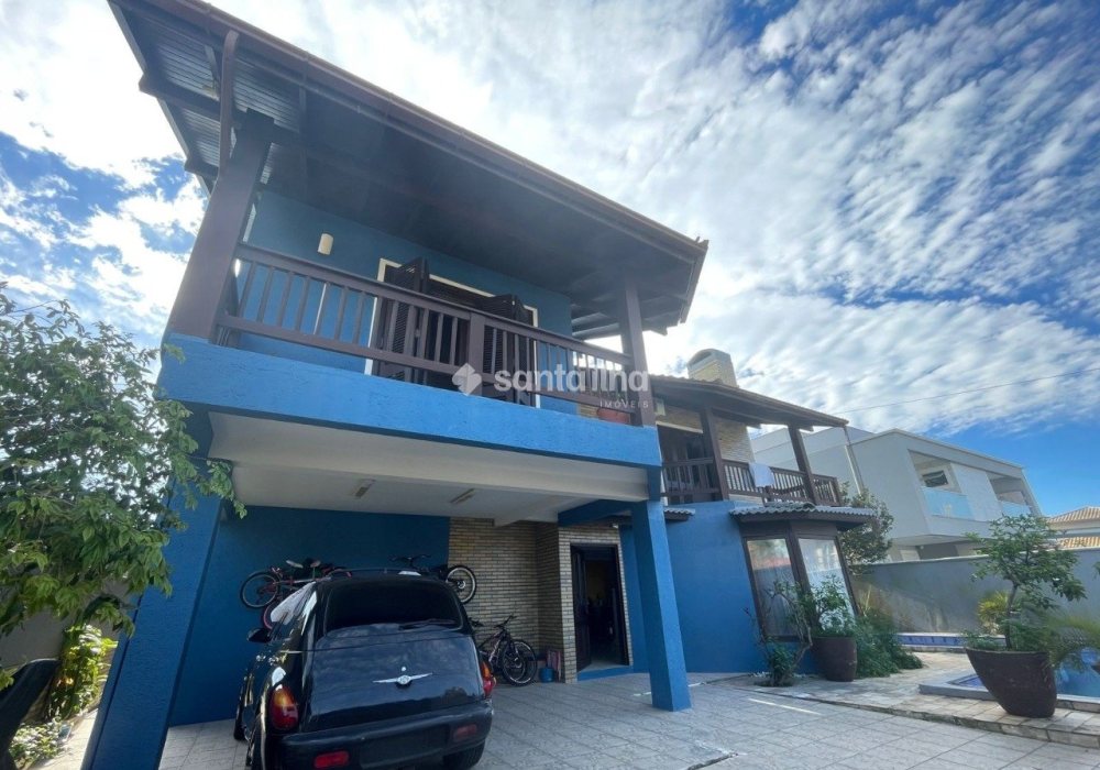 Casa à venda com 305m², 5 quartos, 2 suítes, 4 vagas no bairro Campeche em Florianópolis - Foto 1
