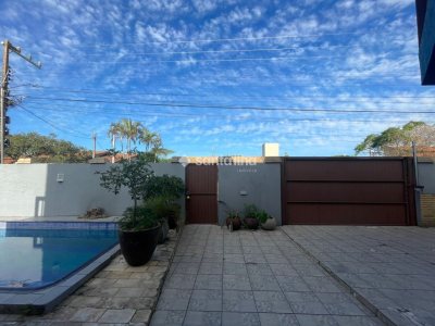 Casa à venda com 305m², 5 quartos, 2 suítes, 4 vagas no bairro Campeche em Florianópolis - Foto 6