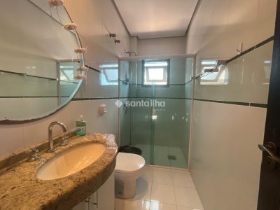 Casa à venda com 305m², 5 quartos, 2 suítes, 4 vagas no bairro Campeche em Florianópolis - Foto 40
