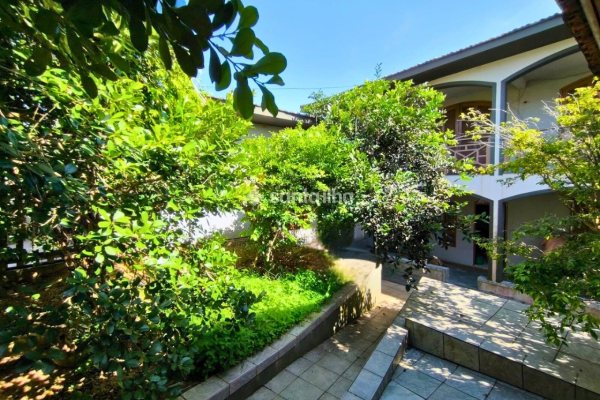 Casa à venda com 274m², 5 quartos, 1 suíte, 1 vaga no bairro Tapera em Florianópolis