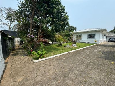 Casa à venda com 135m², 4 quartos, 1 suíte, 4 vagas no bairro Morro das Pedras em Florianópolis - Foto 3