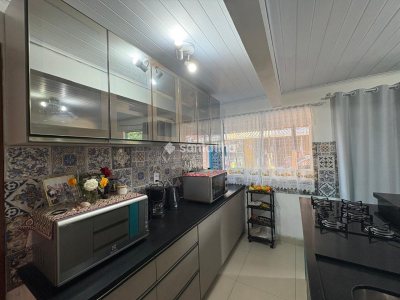 Casa à venda com 80m², 3 quartos, 1 vaga no bairro Campeche em Florianópolis - Foto 5