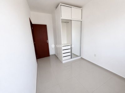 Apartamento à venda com 66m², 2 quartos, 1 suíte, 1 vaga no bairro Carianos em Florianópolis - Foto 15