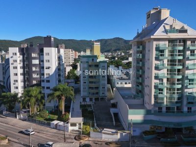 Apartamento à venda com 71m², 2 quartos, 1 suíte, 2 vagas no bairro Itacorubi em Florianópolis - Foto 3