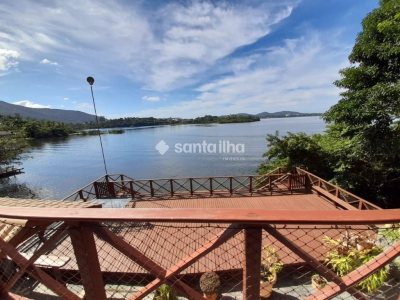 Casa à venda com 320m², 3 quartos, 1 suíte, 3 vagas no bairro Lagoa da Conceição em Florianópolis - Foto 16